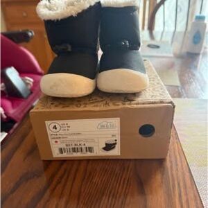 Cozy Kids Black Snow Boots